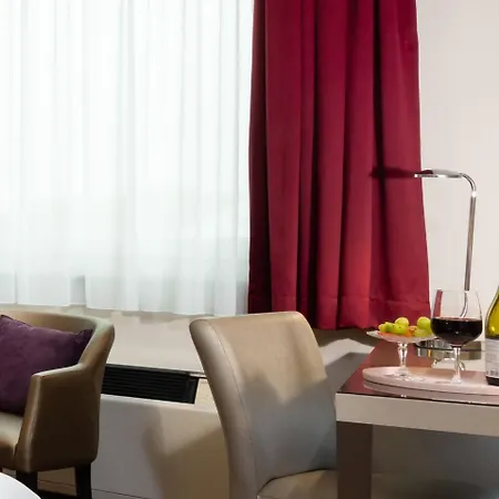 Hotell Leonardo 4*