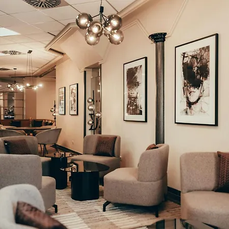 Hotell Leonardo 4*