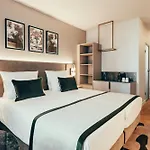 Hotel Leonardo Keulen