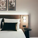 Hotel Leonardo