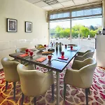 Leonardo Hotel