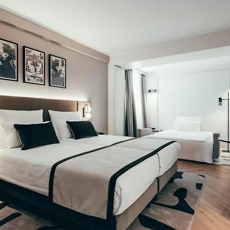 Hotel Leonardo 4*