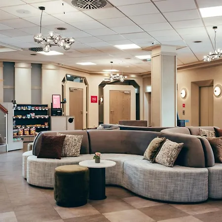 Hotel Leonardo 4*
