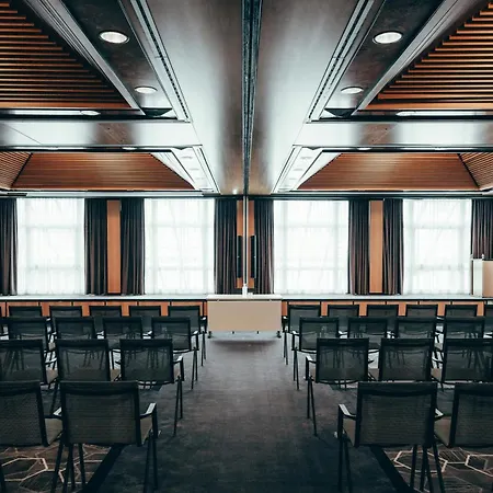 Leonardo Hotel Cologne