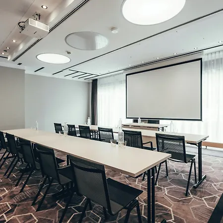 Hotel Leonardo 4*