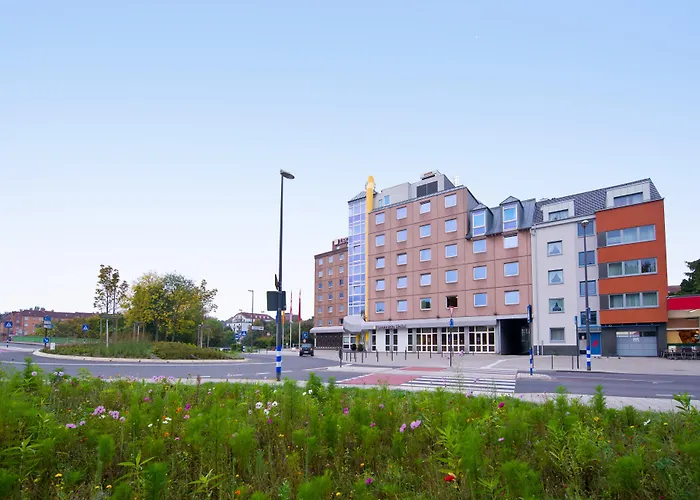 Hotel Leonardo 4*