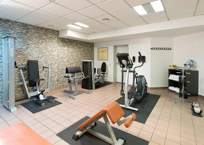 Leonardo Hotel 4*