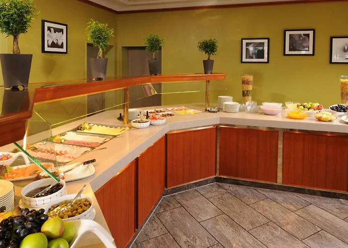 Leonardo 4* Kolín nad Rýnem