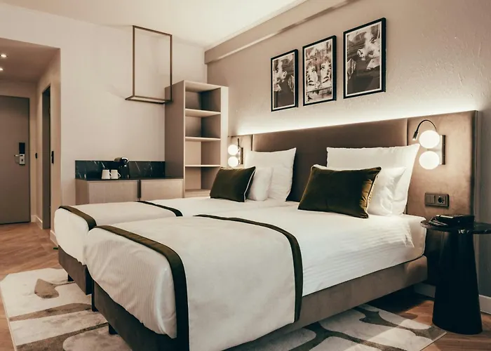 Leonardo Hotel 4*