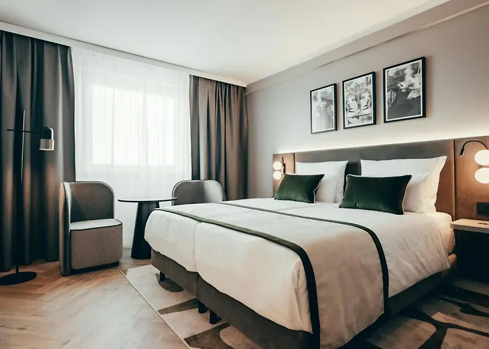 Hotel Leonardo 4*