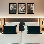 Hotel Leonardo