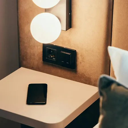 Leonardo Hotel 4*