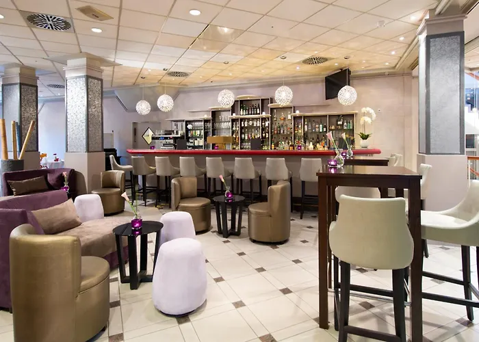 Leonardo Hotel 4*