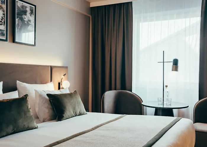 Leonardo Hotel